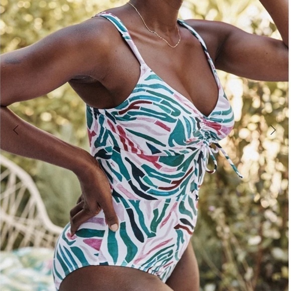 New! Summersalt The Cinched One-Piece - Picture 2 of 10